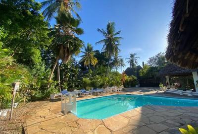 4 Bed Townhouse with En Suite at Mt Kenya - 4