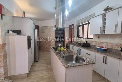 4 Bed Townhouse with En Suite in Kileleshwa - 4