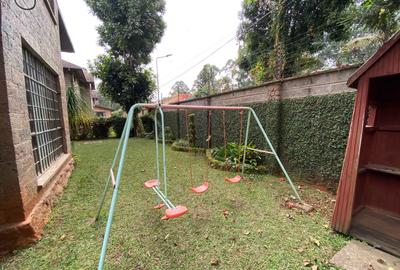 4 Bed Townhouse with En Suite in Spring Valley