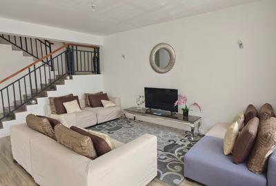 4 Bed House with En Suite in South C - 2