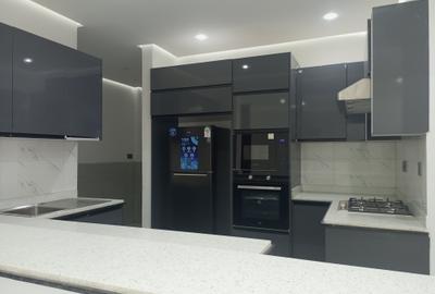 Serviced 2 Bed Apartment with En Suite in Nyali Area - 3