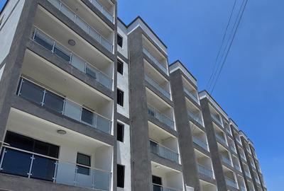 2 Bed Apartment with En Suite at Gateway Mall