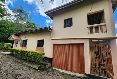 4 Bed House with En Suite at Mashuria - 3
