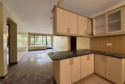 Serviced 2 Bed Apartment with En Suite in Riverside - 2