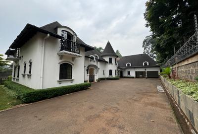 5 Bed Villa with En Suite in Kitisuru