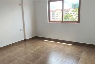 1 Bed Apartment with En Suite at Westlands - 2