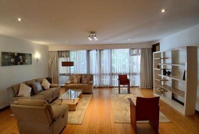 Furnished 3 Bed Apartment with En Suite in Riverside