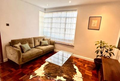 Furnished 1 Bed Apartment with En Suite at Riverside Drive