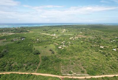 464 ac Residential Land at Galu - 2