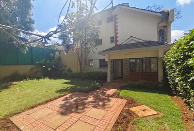 5 Bed Townhouse with En Suite at Lavington Green