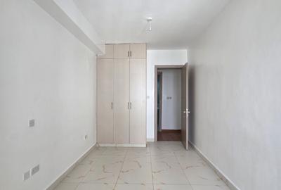 3 Bed Apartment with En Suite in Parklands - 3
