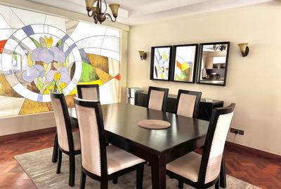 3 Bed Apartment with En Suite in Riverside - 4