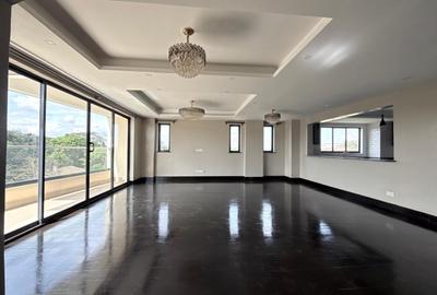4 Bed Apartment with En Suite in Lavington - 3