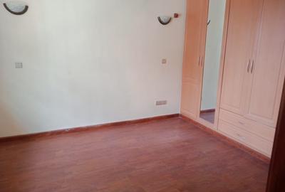 4 Bed Townhouse with En Suite in Lavington