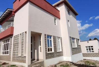 4 Bed Villa with En Suite in Ngong