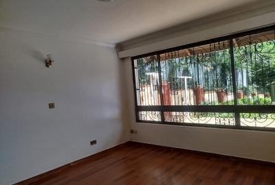 6 Bed House with En Suite in Gigiri - 4