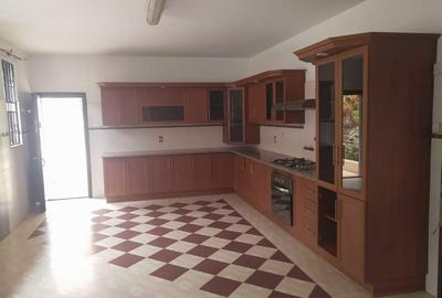 4 Bed House with En Suite at Thigiri