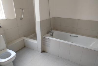 3 Bed Apartment with En Suite in Muthaiga - 3