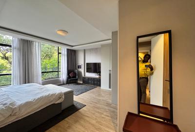 Serviced 2 Bed Apartment with En Suite in Westlands Area - 2