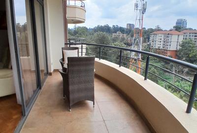 Serviced 3 Bed Apartment with En Suite at 1249 - 3