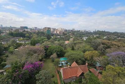 3 Bed Apartment with En Suite at Riverside