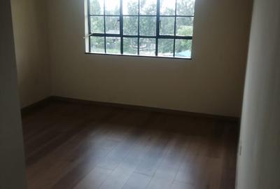 5 Bed Townhouse with En Suite in Ngong