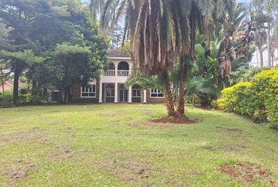 5 Bed House with En Suite at Hill View