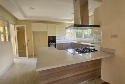 4 Bed House with En Suite in Kiambu Road - 4