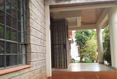 4 Bed Townhouse with En Suite in Lavington - 4