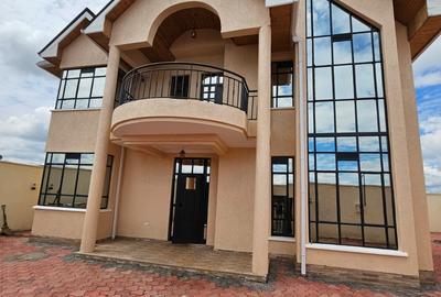 4 Bed House with En Suite at Karunguro