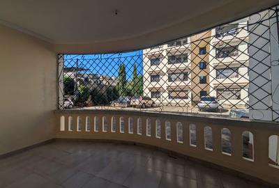 3 Bed Apartment with En Suite in Nyali Area