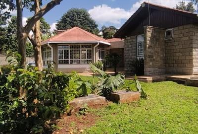 4 Bed House with En Suite at Loresho