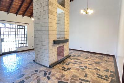 5 Bed Villa with Staff Quarters in Lavington - 3