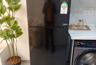 Studio Apartment with En Suite at Wood Avenue - 2