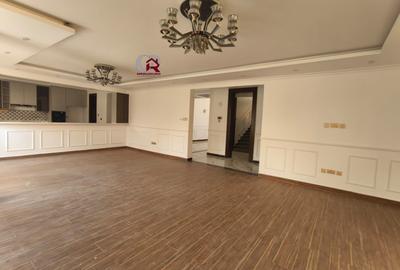 5 Bed House with En Suite in Karen - 4