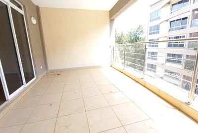 4 Bed Apartment with En Suite in General Mathenge