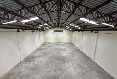 9,000 ft² Warehouse with Parking in Mombasa Road