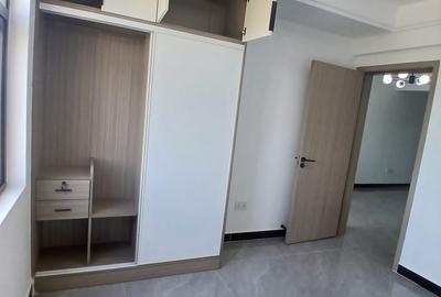 1 Bed Apartment with En Suite in Kilimani - 3