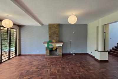 5 Bed Townhouse with En Suite in Lower Kabete - 3