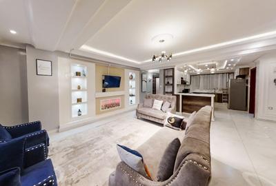 4 Bed Apartment with Staff Quarters in Parklands - 3