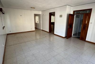 900 ft² Commercial Property with Parking at Old Waiyaki Way - 3