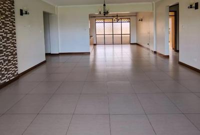 4 Bed Apartment with En Suite in Kileleshwa - 4