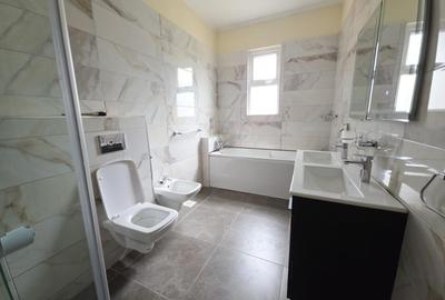 4 Bed Villa with En Suite at Runda - 4