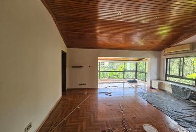 5 Bed House with En Suite in Gigiri - 2