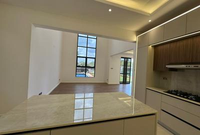 5 Bed Villa with En Suite at Mzima Springs Opp Strathmore - 4