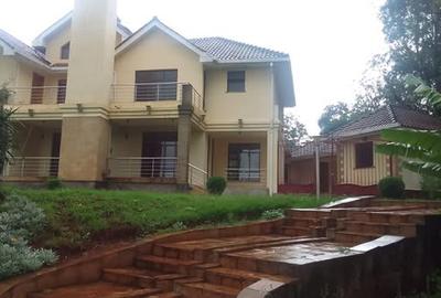 4 Bed House with En Suite in Karen