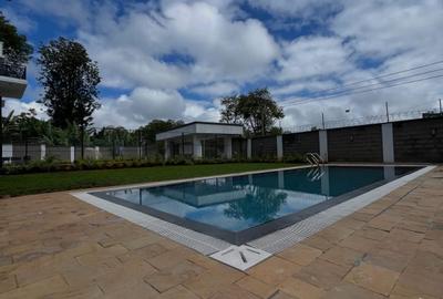 5 Bed Townhouse with En Suite in Lavington - 2