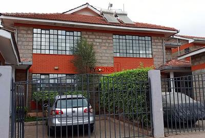 4 Bed House with En Suite in Mombasa Road