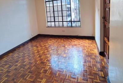 Serviced 1 Bed Apartment with Borehole in Kileleshwa