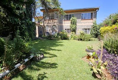 3 Bed House with En Suite at Old Runda